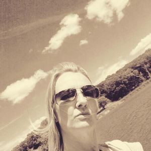 Meet your Posher, Roxy